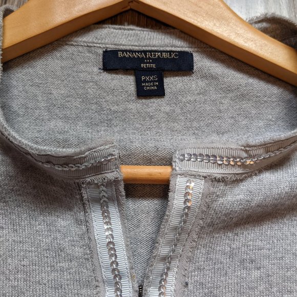 EUC Petite (PXXS) - BANANA REPUBLIC Grey Sequin Cardigan - Picture 3 of 5